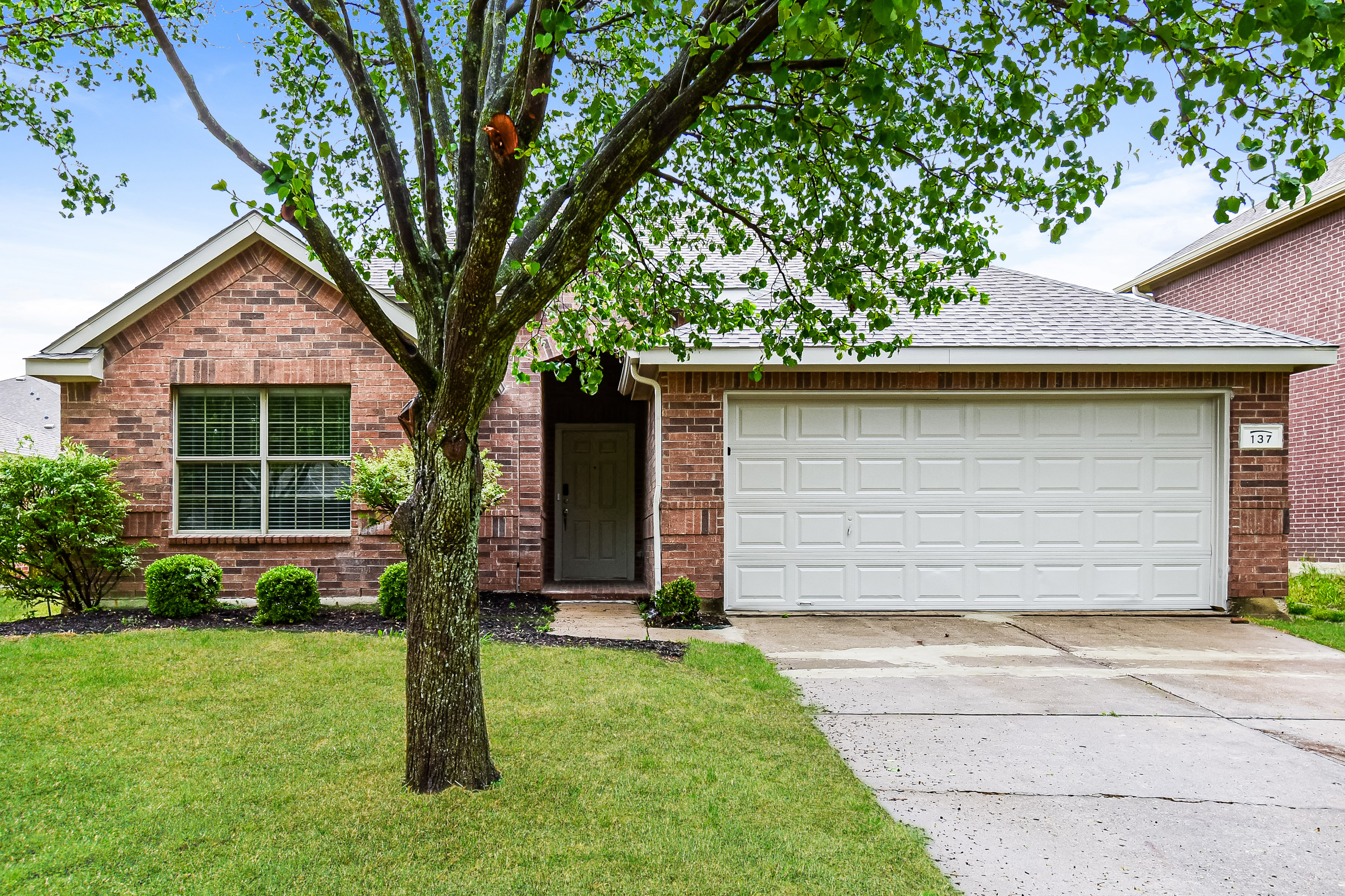 137 PRAIRIE VIEW DR PRINCETON, TX 75407